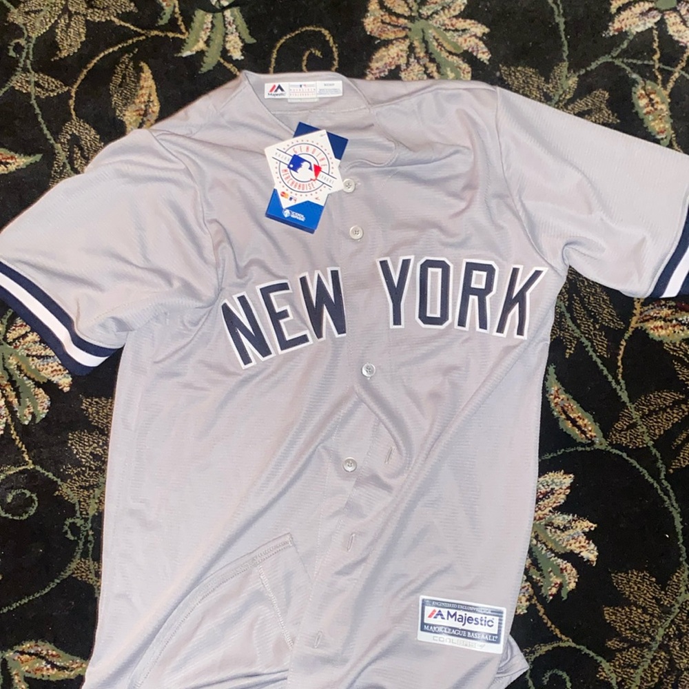 NY yankees jersey S